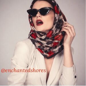 Vintage Leopard Scarf Infinity Hearts Animal Print Tan Brown Beige Red Black